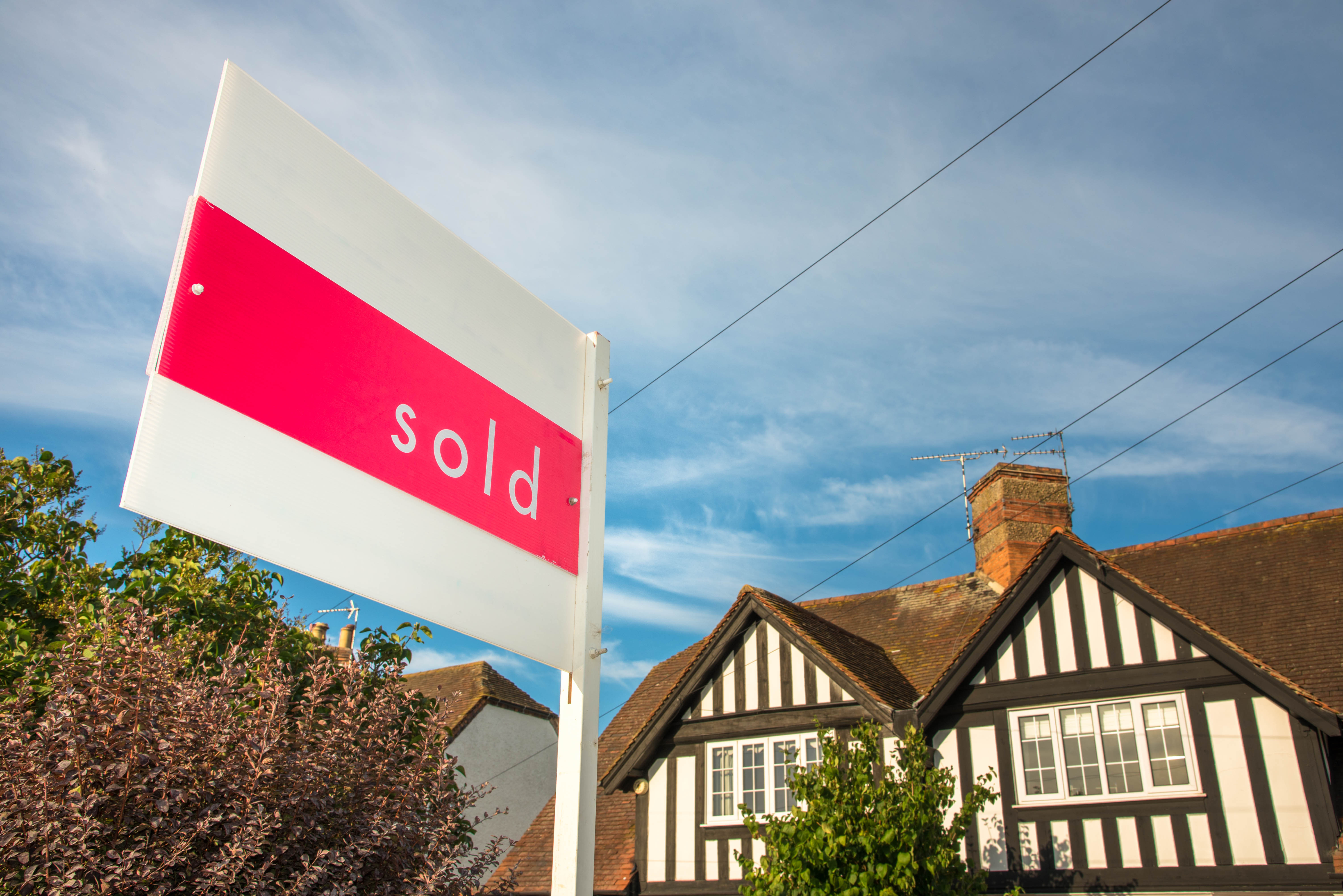 House sold sign